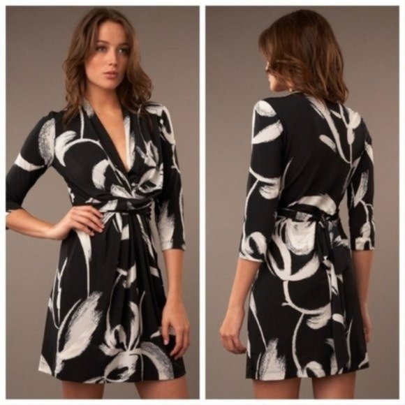 BCBGMaxAzria Black and White Mini Dress - Picture 1 of 8